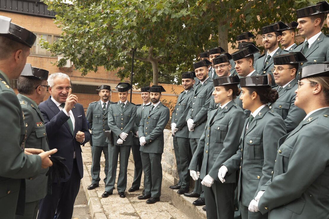 Incorporación de guardias alumnos en prácticas en los cuarteles de Castilla y León. Participa el delegado del Gobierno, Nicanor Sen, y el general jefe de la Zona de Castilla y León de la Guardia Civil, José Ant (4)