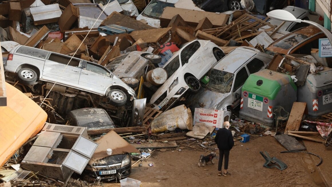 La dana ocasiona las peores inundaciones en lo que va de siglo en España 11 de 23