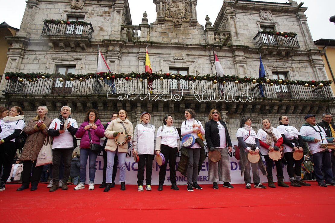 El Bierzo sale a la calle en defensa de la sanidad. 15.000 personas rechazan la actual situación sanitaria en la comarca (1)