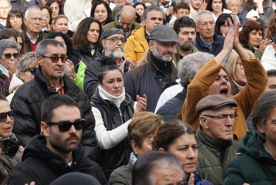 El Bierzo sale a la calle en defensa de la sanidad. 15.000 personas rechazan la actual situación sanitaria en la comarca (16)