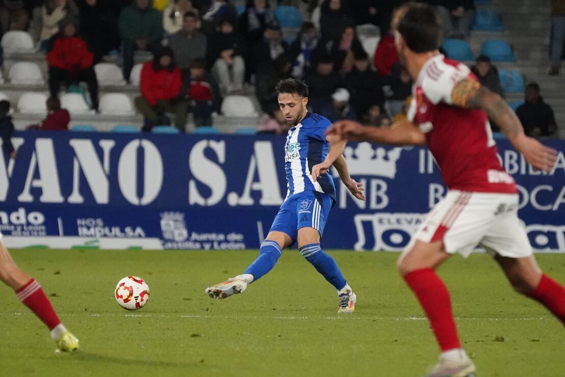 Ponferradina Nástic 1