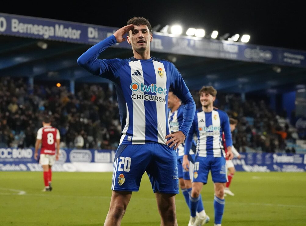 Ponferradina Nástic 19