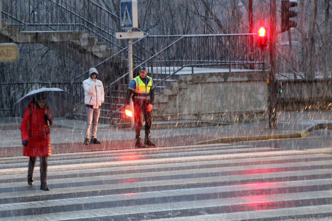 Nieva sobre la capital eonesa