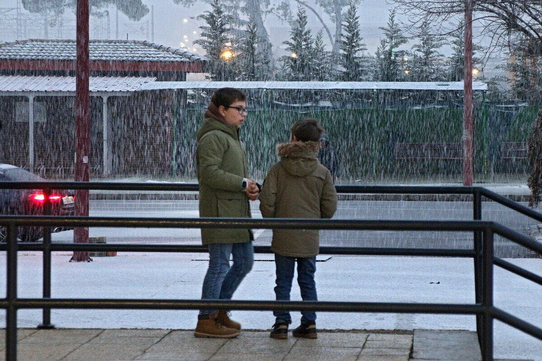 Nieva sobre la capital eonesa