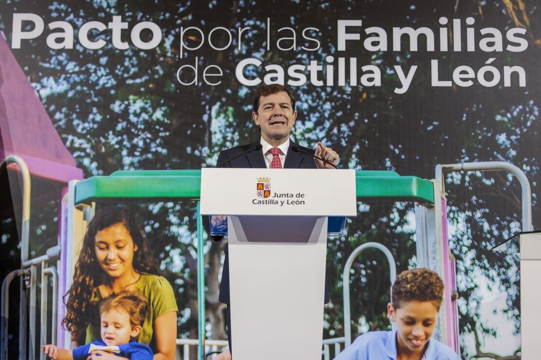 Pacto por la familias de cyl 4