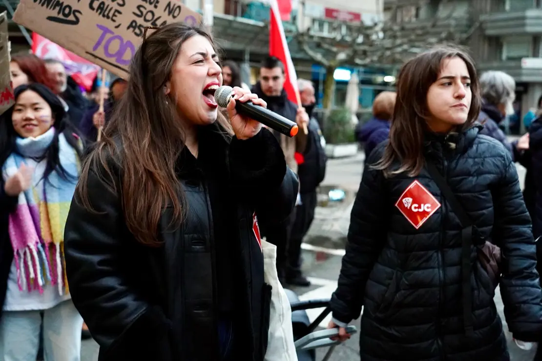 Manifestación convocada por la Comisión 8M de León en la que participa la vicesecretaria general del PSOE de Castilla y León, Nuria Rubio, y la secretaria de Igualdad del PSOE de Castilla y León, Lorena del Valle entre otras autoridades