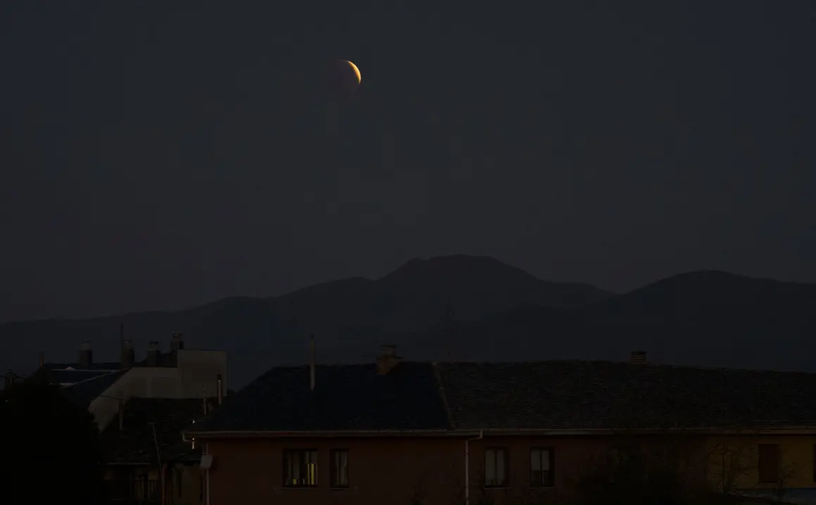 Luna de sangre sobre León (5)