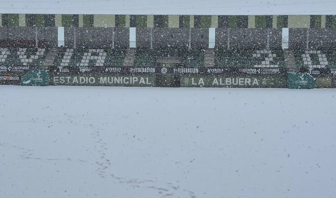 Situación actual del estadio municipal de La Albuera en Segovia. Foto: Gimnástica Segoviana.