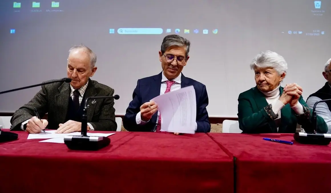 Firma de un convenio marco de colaboración entre la Fundación Octavio Álvarez Carballo y la Asociación Estación Biológica Cantábrica, con el objetivo de contribuir a solucionar o prevenir problemas y riesgos que afectan a la montaña, como el éxodo rural y sus consecuencias sociales y ambientales