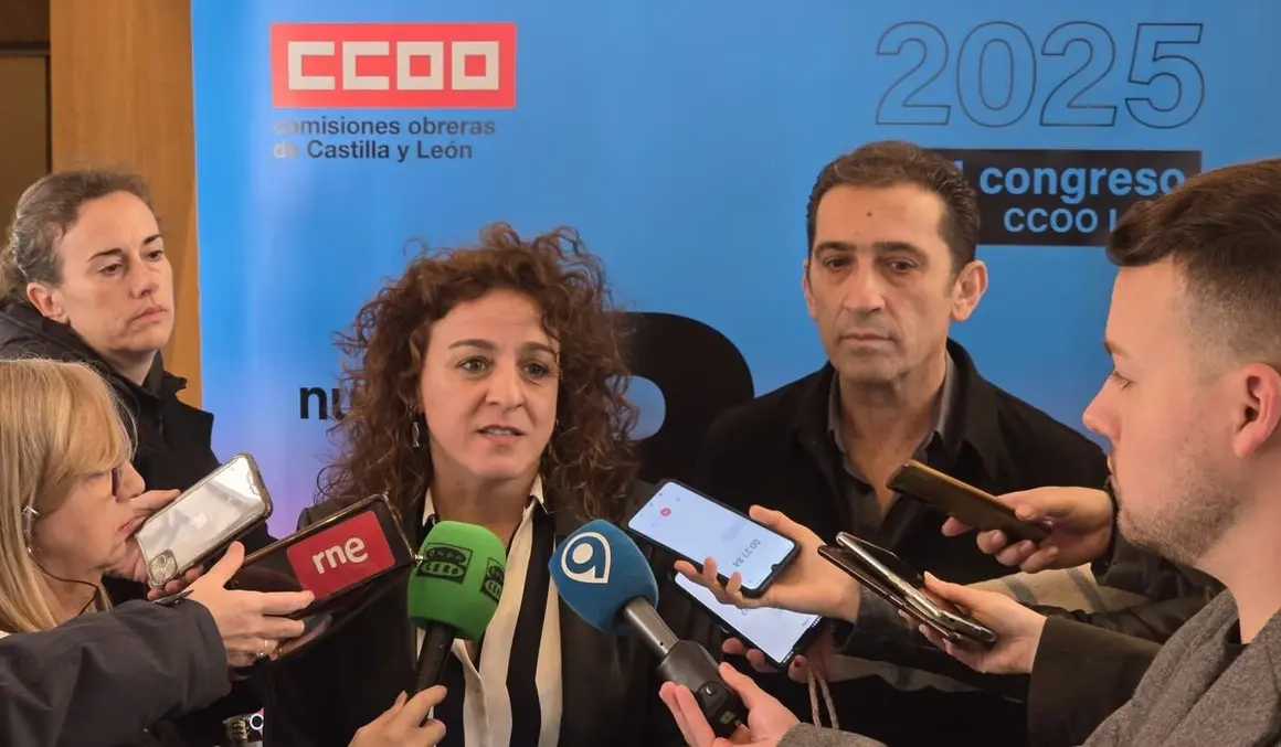 Elena Blasco, secretaria general de CCOO de León, en el congreso del sindicato a nivel autonómico.