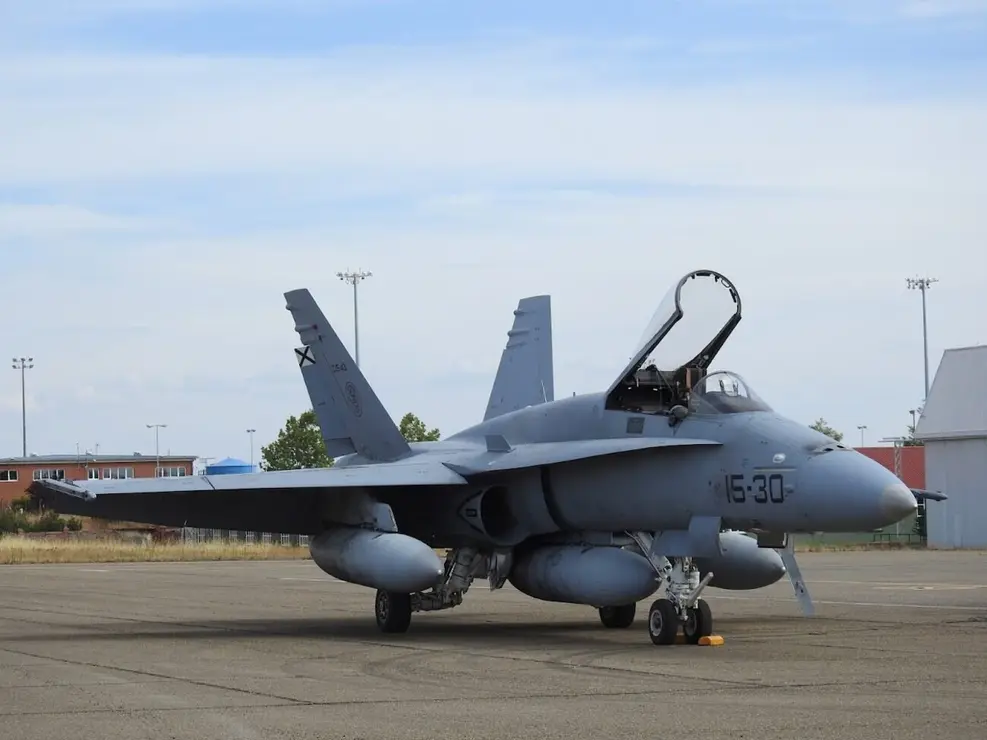 F18 Virgen del Camino 124