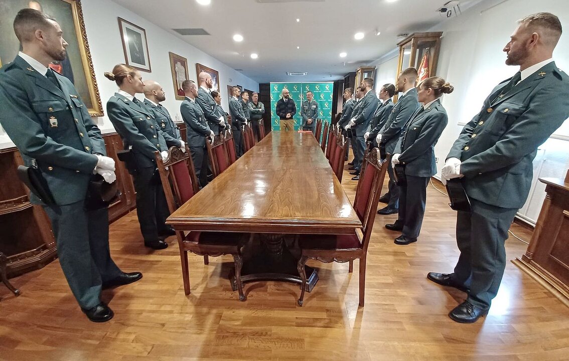 Los nuevos alumnos de la Guardia Civil durante su presentación este martes como paso previo a 40 semanas en practicas.