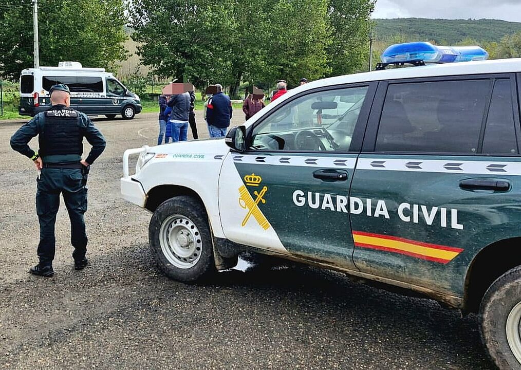 Efectivos de la Guardia Civil durante las labores de búsqueda.