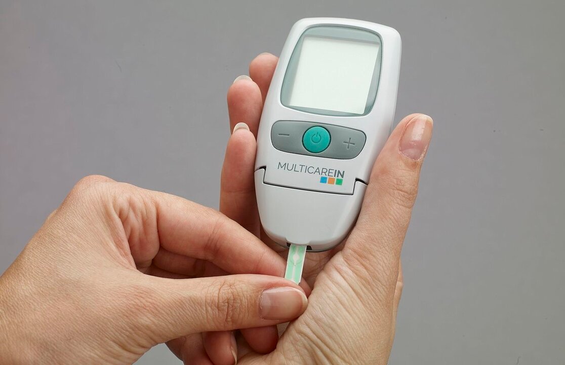 Las farmacias leonesas ofrecen test para detectar el riesgo de padecer diabetes.