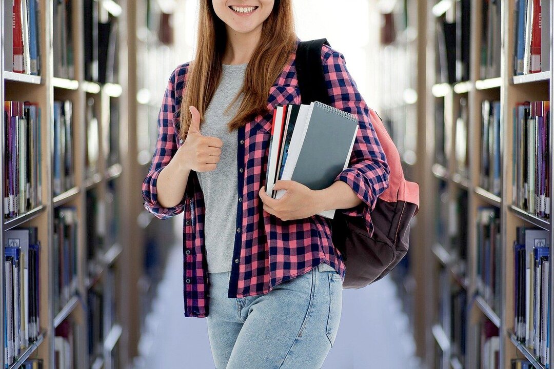 La calificación de acceso a la universidad se calculará mediante la media ponderada del 60% de la nota media de Bachillerato y del 40% de la prueba.