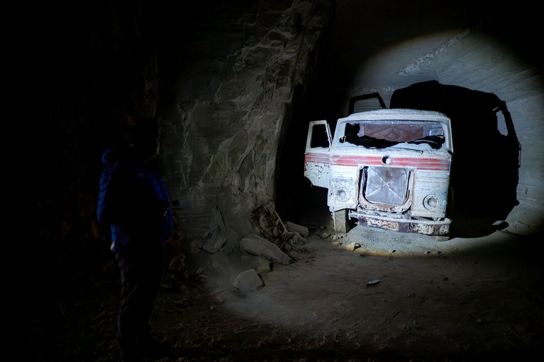 Imagen de una de las galerías de las minas de yeso de Hornillos de Cerrato.