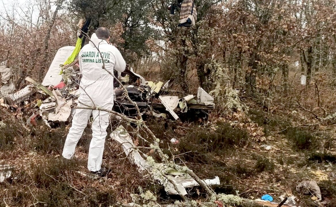 Imagen de la avioneta accidentada facilitada por la Guardia Civil.