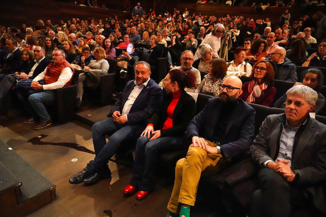 Gala de los centros de atención especializada de la Diputación de León que se celebra con motivo del Día Internacional de las Personas con Discapacidad. Foto: Campillo