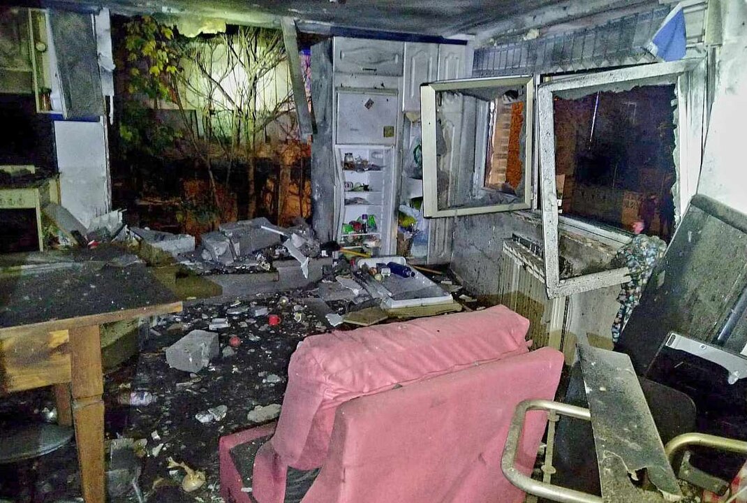 Imagen del interior de la vivienda afectada por la explosión en la que finalmente ha perdido la vida una octogenaria.