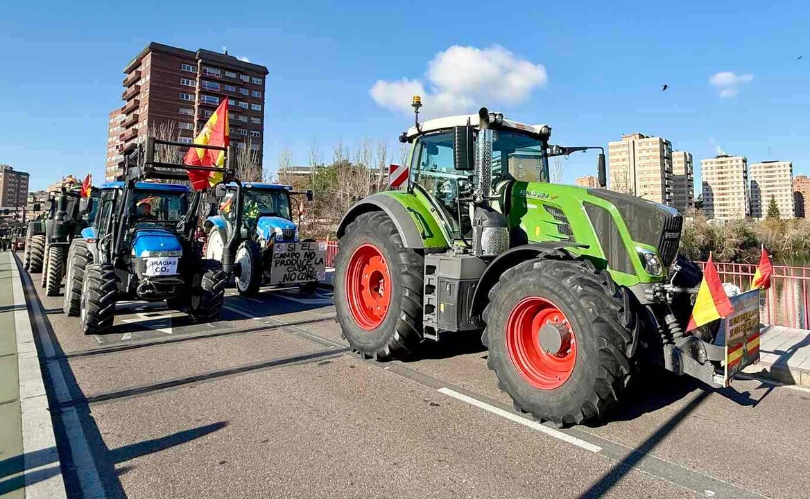 Los agricultores y ganaderos, convocados por Unaspi, piden a la ciudadanía unirse a las movilizaciones porque “va a ser incalculable” el precio de la cesta de la compra.