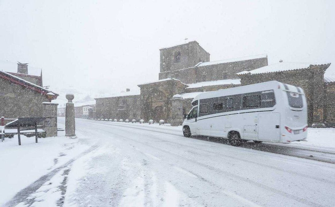 LA Aemet alerta de nuevas nevadas en la provincia de León.