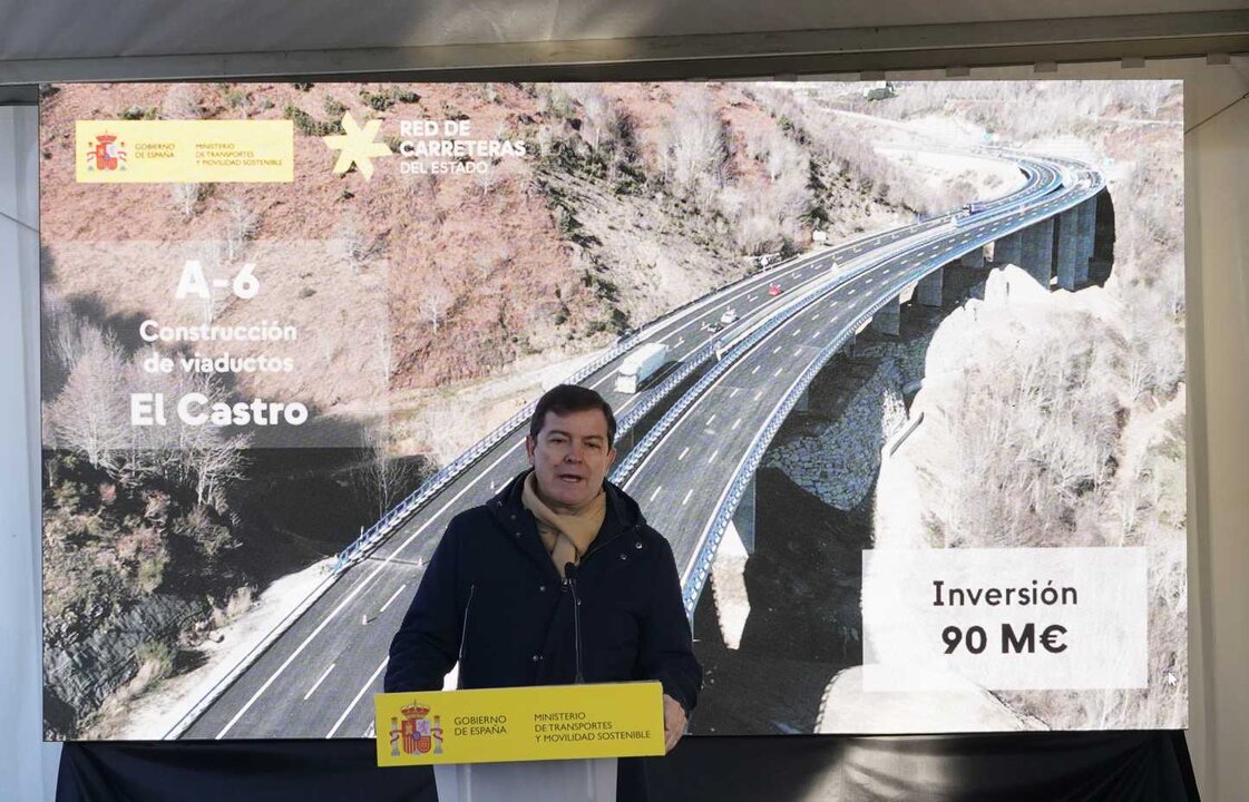 El presidente de la Junta, Alfonso Fernández Mañueco, reclamó hoy al ministro de Transportes y Movilidad Sostenible, Óscar Puente, la finalización de las infraestructuras pendientes en la Comunidad.