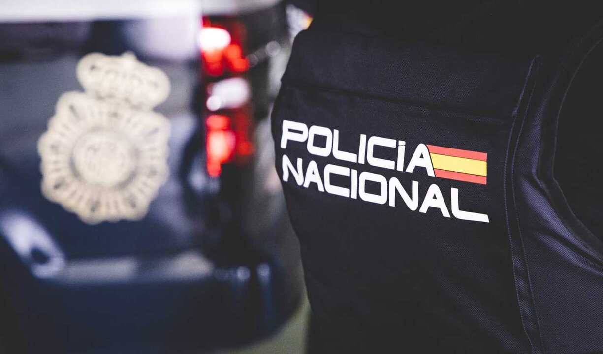 Agentes de la Policía Nacional han desarticulado una organización criminal presuntamente dedicada a la trata de mujeres para su explotación sexual en pisos prostíbulos ubicados en la provincia de Salamanca.