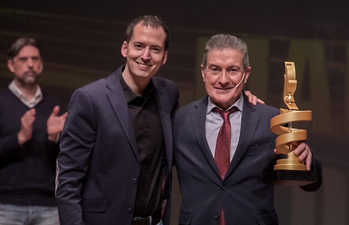 Entrega del premio FID Legado a Manolo Cadenas.