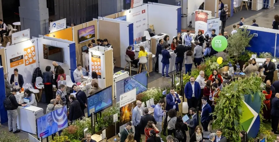 La Universidad de León presenta en la mayor feria europea de ciencia e industria dos “soluciones innovadoras” en ciberseguridad y fisioterapia.