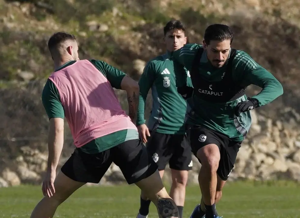 Imagen de uno de los entrenamientos de la Ponferradina este fin de semana.