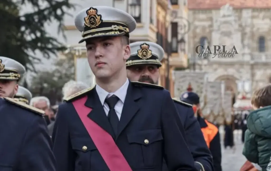 Darío Fraile, músico de la banda de cornetas y tambores del Santísimo Cristo de la Victoria. Foto Carla del Árbol.