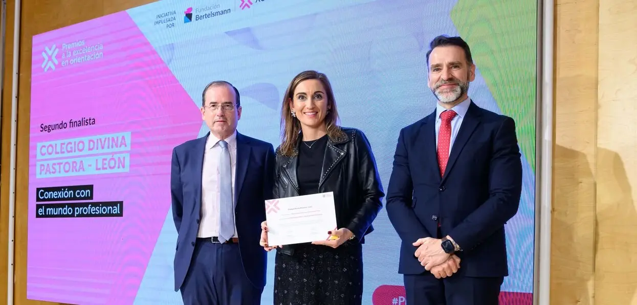 El Colegio Divina Pastora de León ha sido reconocido como finalista en la 2ª Edición de los Premios Excelencia en Orientación.