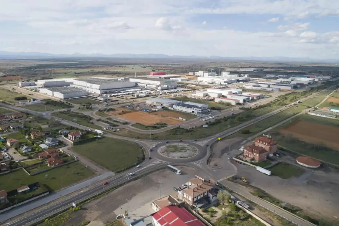 Vista aérea de la zona industrial de Villadangos del Páramo.