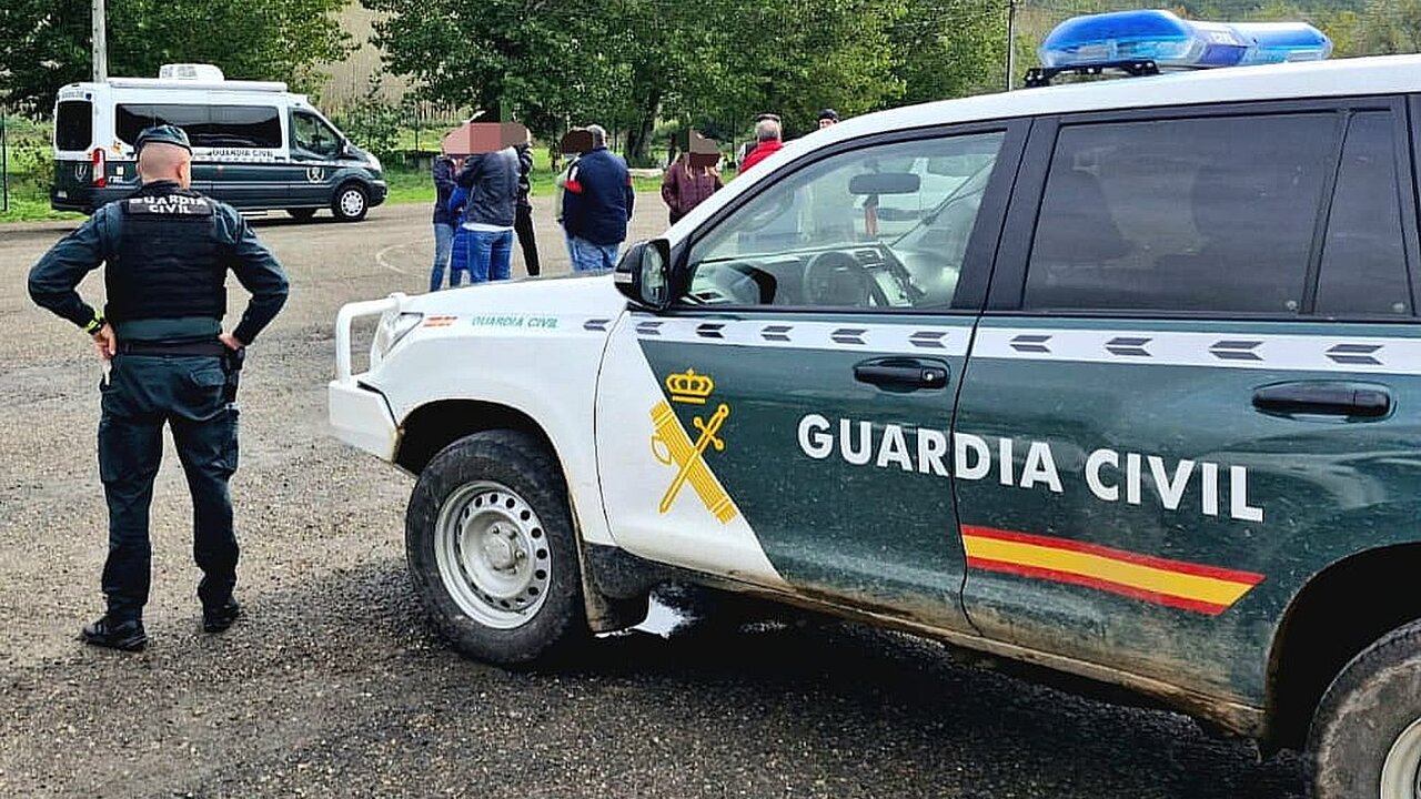 Efectivos de la Guardia Civil durante las labores de búsqueda.