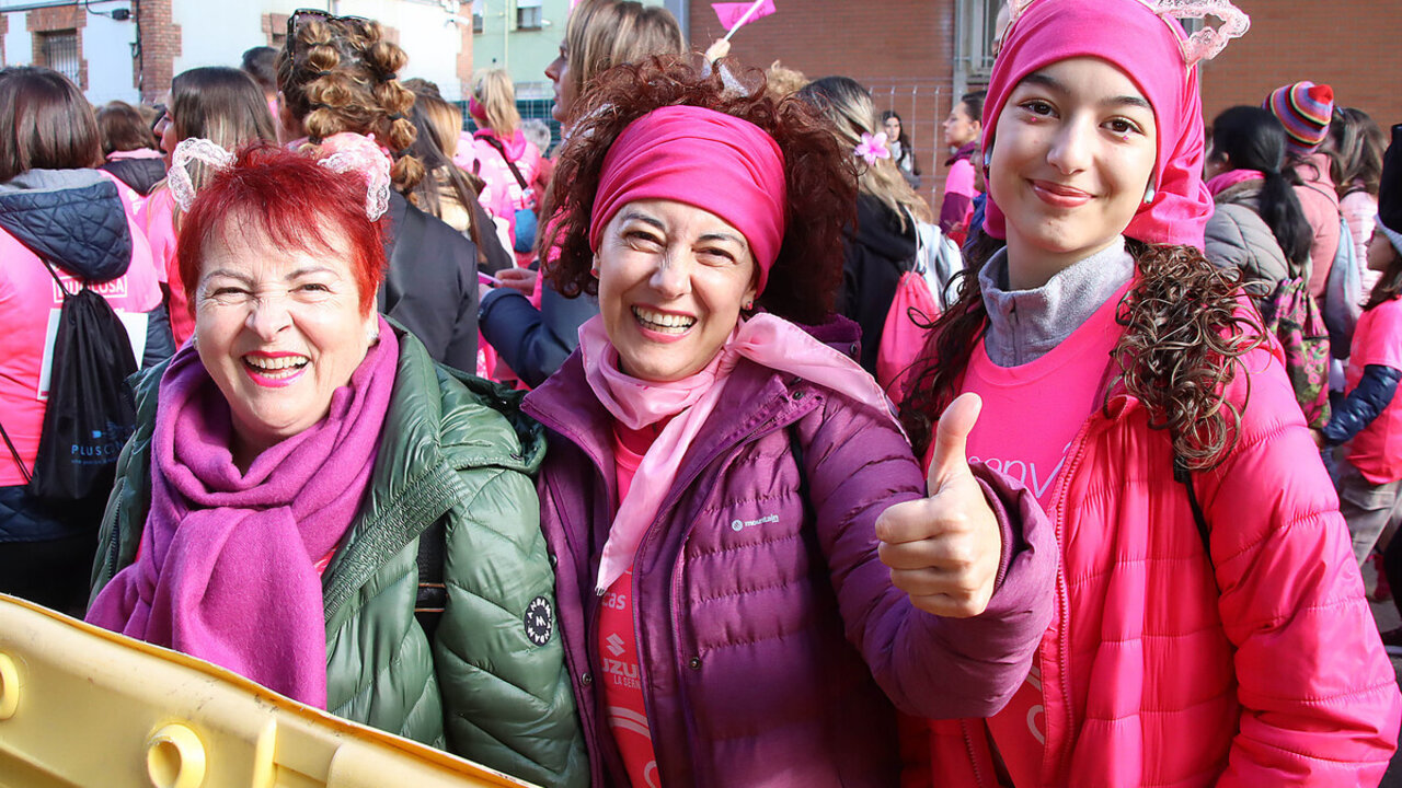 X Carrera de la Mujer Almon-Drasanvi contra el cáncer de mama en León. Fotos: Peio García