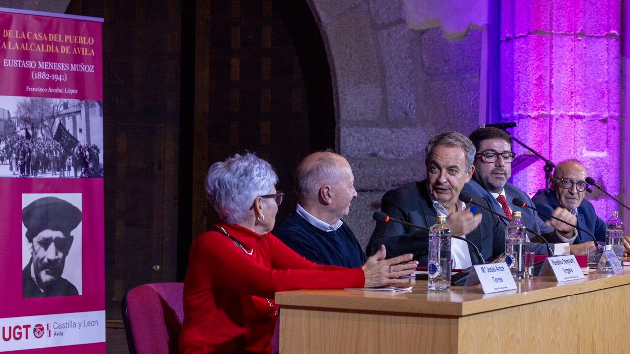 José Luis Rodríguez Zapatero, durante una comparecencia.