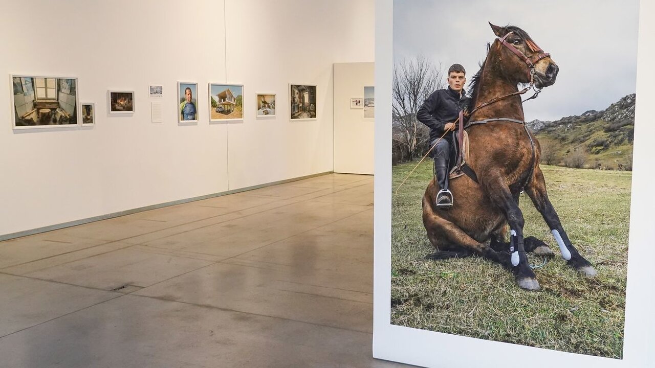 El Palacín de León acoge desde este jueves una nueva edición de ‘Expositivos’ que expondrá hasta el 16 de febrero los cuatro proyectos seleccionados en esta última edición del programa de promoción del arte joven y local.