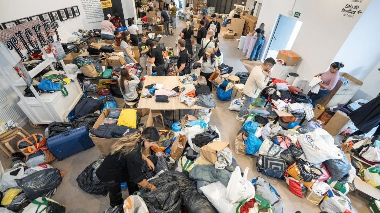 Lluvia de donaciones para los afectados por la DANA.