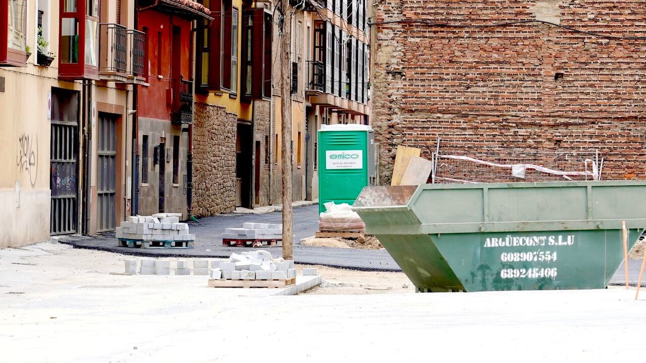 La parte ya reurbanizada de la nueva calle que unirá el Espolón y La Palomera.