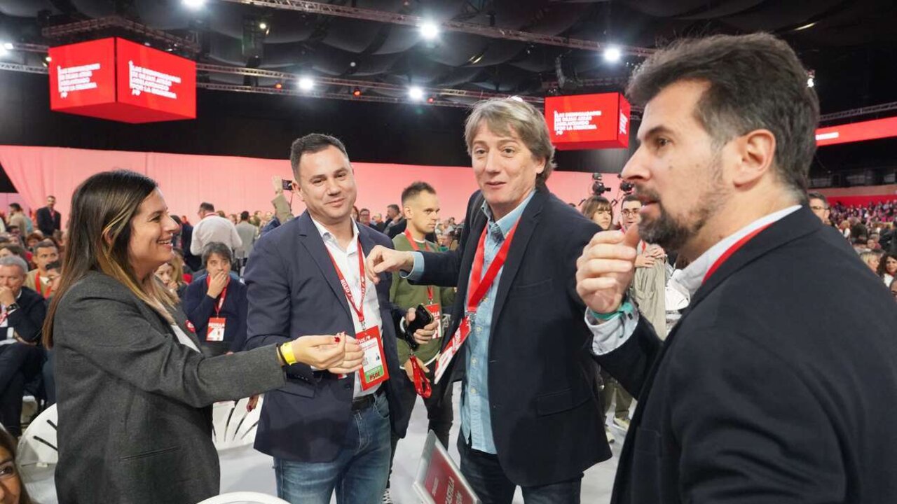 (I a D) Nuria Rubio, Cendón y Carlos Martínez junto al secretario general del PSCyL, Luis Tudanca, en la inauguración del 41 Congreso Federal del PSOE.