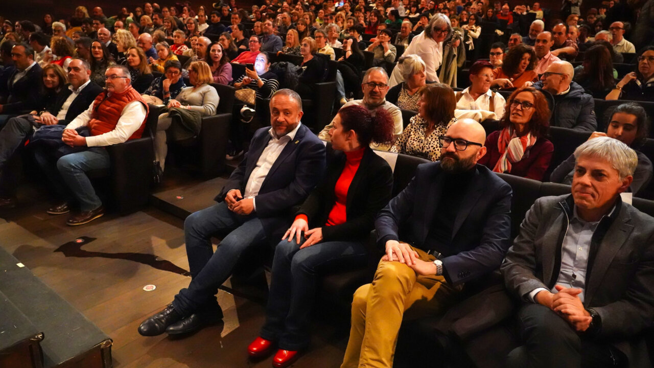 Gala de los centros de atención especializada de la Diputación de León que se celebra con motivo del Día Internacional de las Personas con Discapacidad. Foto: Campillo