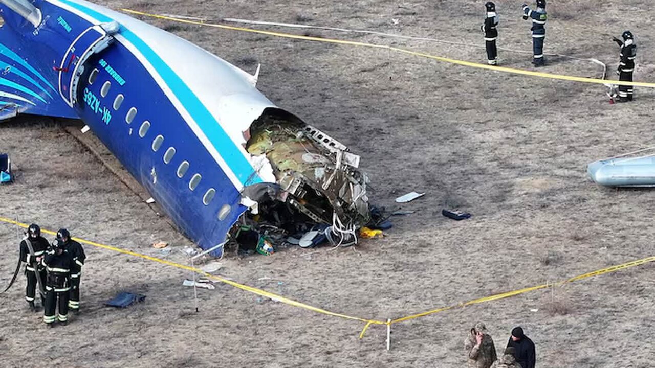 Imagen del avión accidentado y derribado por defensas antiaéreas rusas.