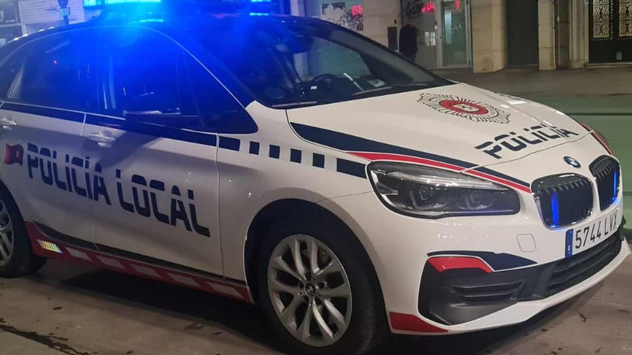 Imagen de una patrulla de la Policía Local de León.