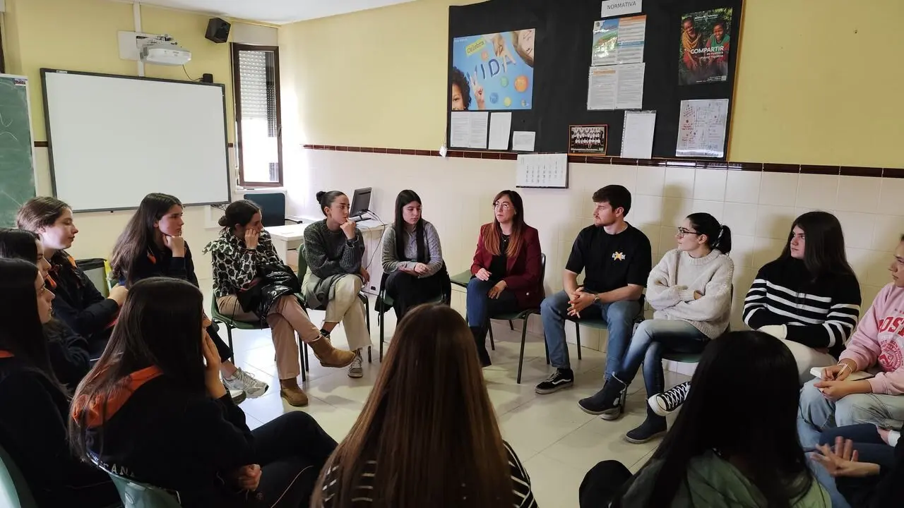 El Colegio Divina Pastora celebrado la III Feria de Orientación Académica y Profesional.