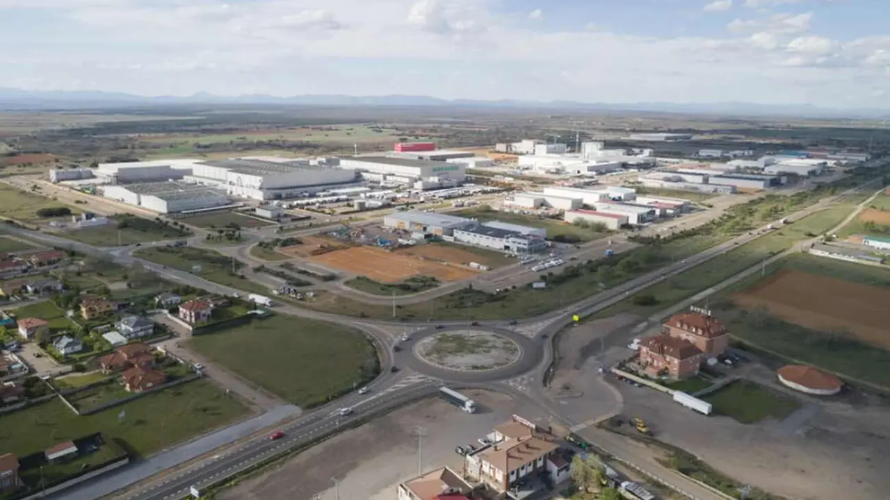 Vista aérea de la zona industrial de Villadangos del Páramo.