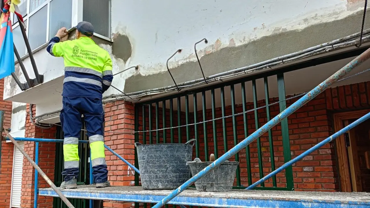 La brigada de obras de Ponferrada efectuó 540 actuaciones entre los meses de enero y febrero.