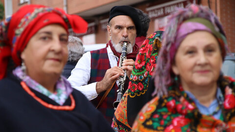 Miles de leoneses se citan con la tradición para homenajear a San Froilán en La Virgen del Camino.