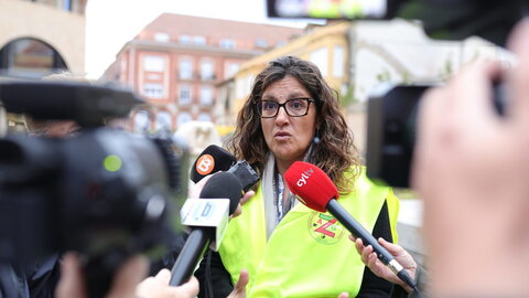 Más de 200 personas se concentran frente a los Juzgados de Benavente para respaldar a los compañeros procesados por los disturbios en las protestas en defensa del campo