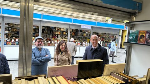 El alcalde de Le?n, Jos? Antonio Diez, inaugura la XXXI Feria del Libro Antiguo y de Ocasi?n de Le?n