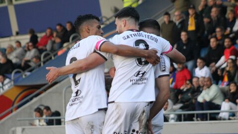 El equipo culturalista logra el empate en el minuto 94 después de que el Andorra se adelantara en el 90.